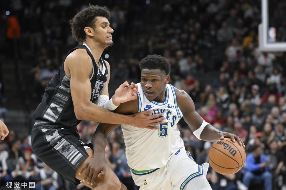 许多青少年 许多青少年